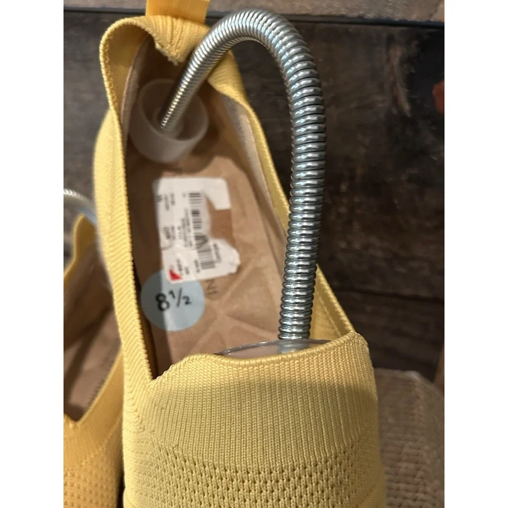Adrienne Vittadini Sport 8.5 Niko Espadrille Yellow Slip On Shoes Fabric Comfort